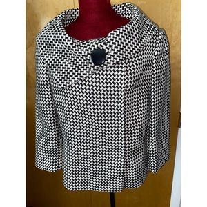 Stunning TAHARI Wool Shawl Collar Blazer